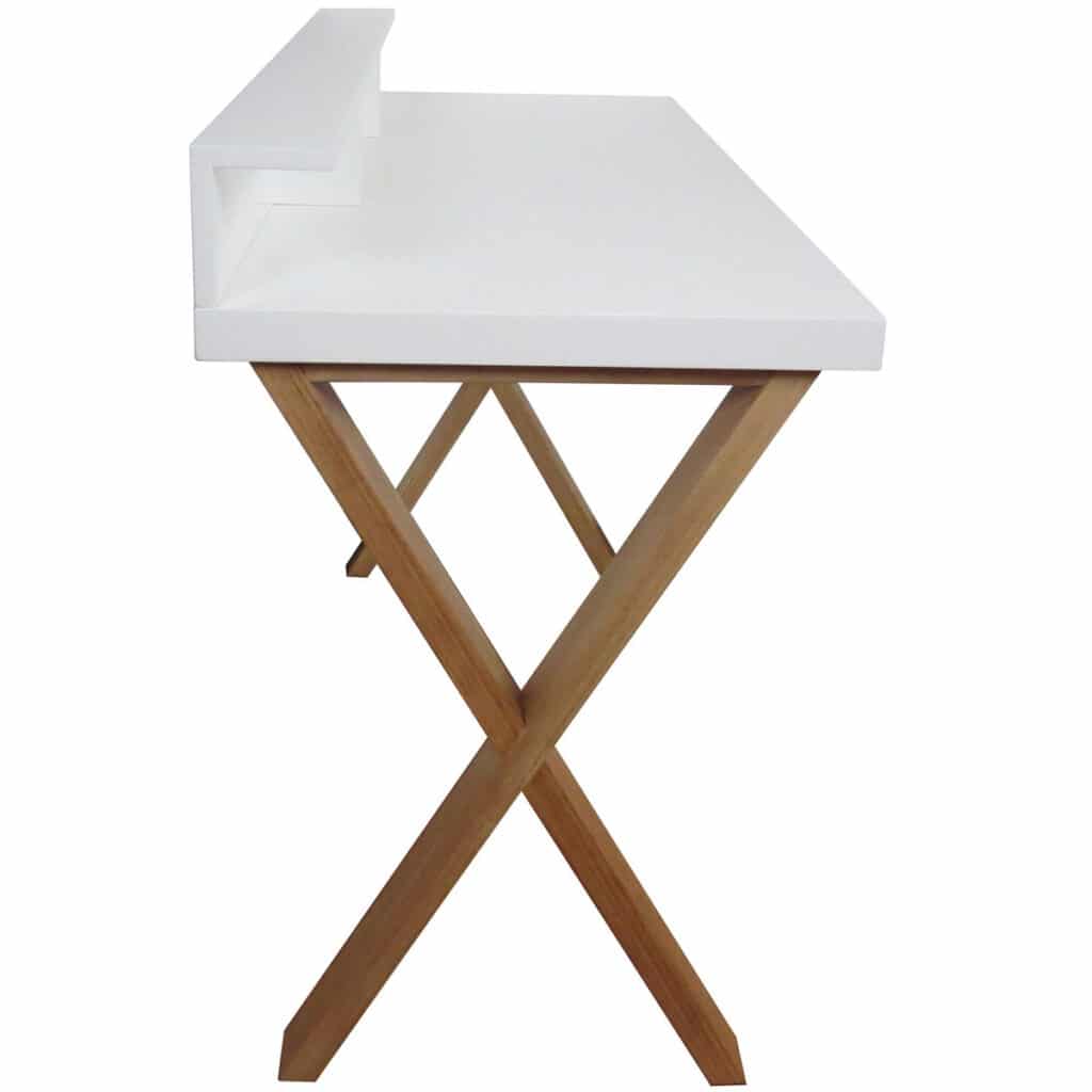 Escritorio Milan Bugel Studio